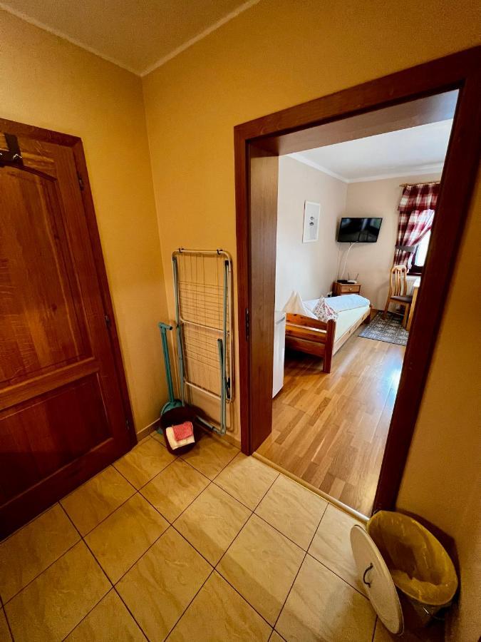 Penzion Zrzka Kořenov Eksteriør billede