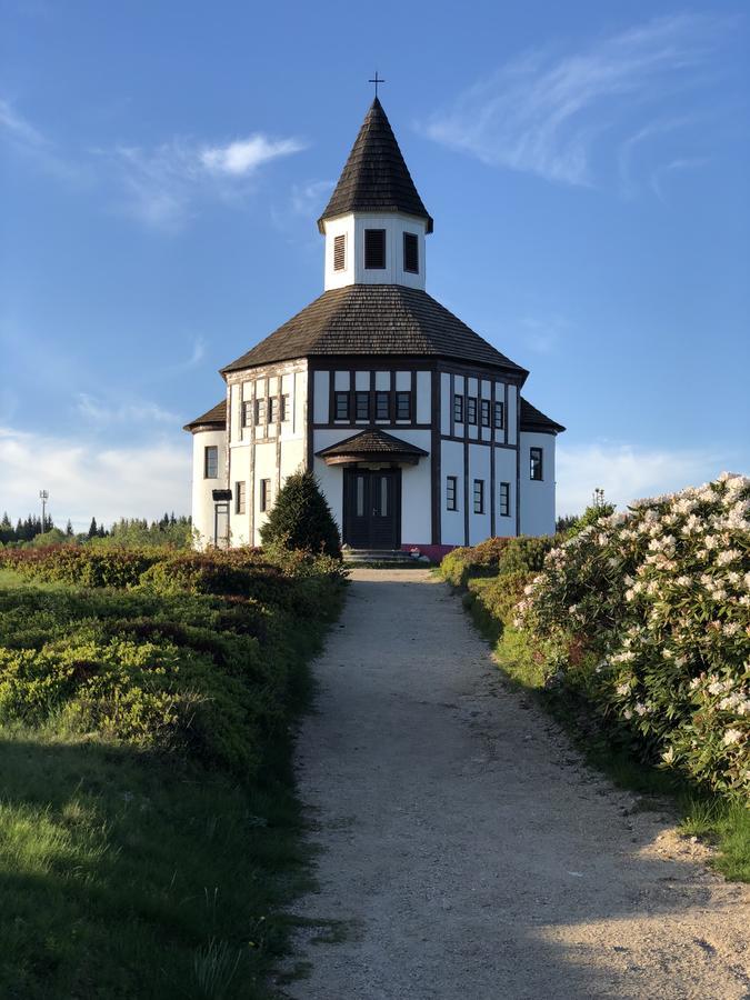 Penzion Zrzka Kořenov Eksteriør billede